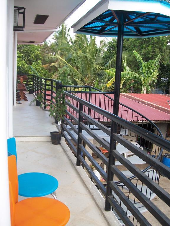 Charm Guest House Пуэрто-Принцеса Экстерьер фото