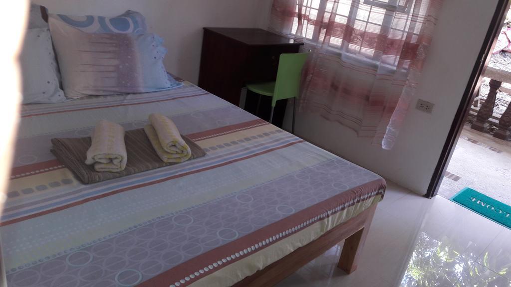 Charm Guest House Пуэрто-Принцеса Экстерьер фото