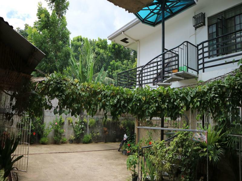 Charm Guest House Пуэрто-Принцеса Экстерьер фото